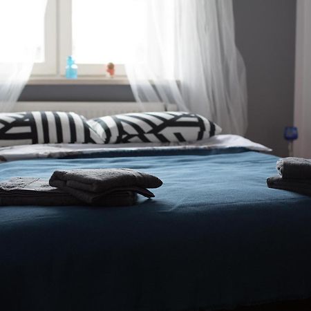 V Hostel Warsaw Luaran gambar