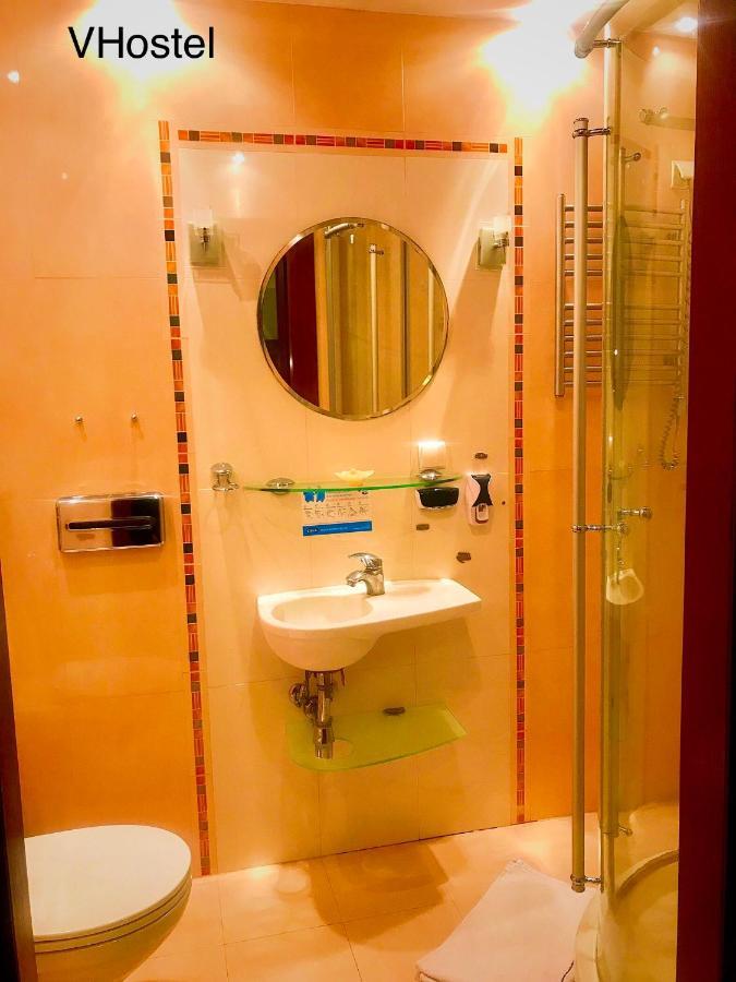 V Hostel Warsaw Luaran gambar