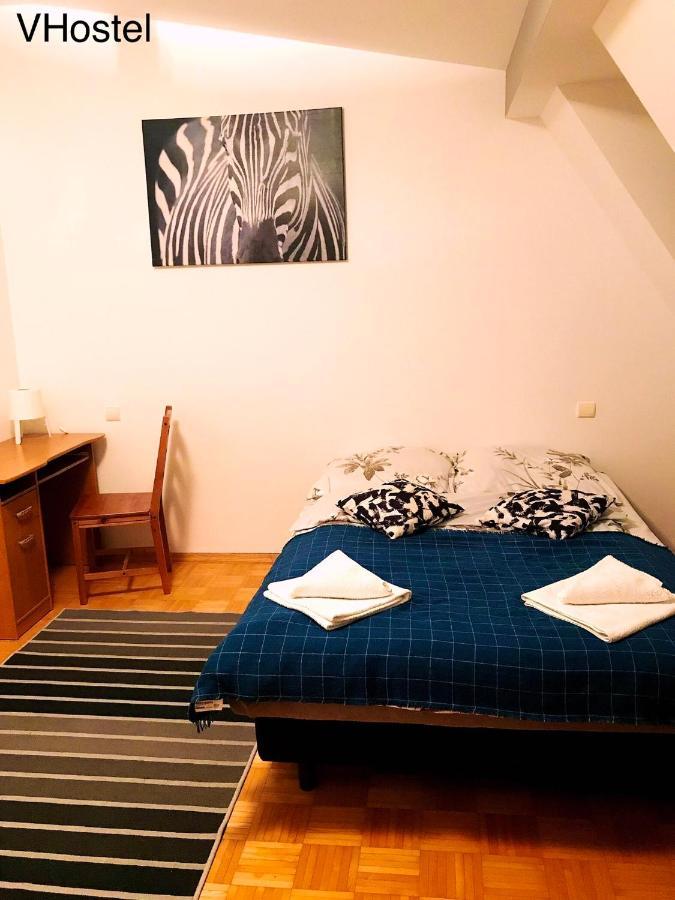V Hostel Warsaw Luaran gambar